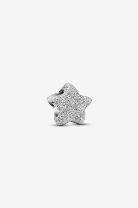 Charm Mini Estrella Textura Plata de primera ley