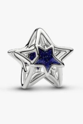 Pandora Charm Estrella en Filigrana Aleación única de metales con un recubrimiento en platino
