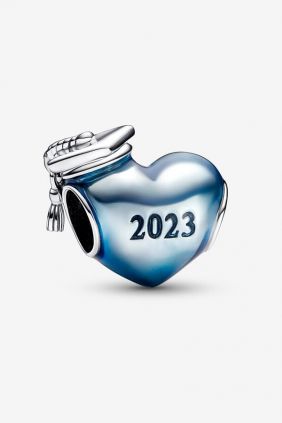 Comprar online Charm Pandora Corazón Azul de Graduación 2023 782653C01