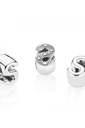 Pandora Charm en plata de ley Letra S