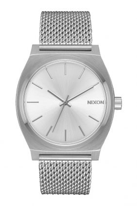 Reloj Nixon Time Teller acero correa Milanesa